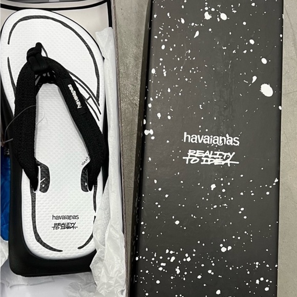 NWT Havaianas with box - Picture 3 of 5